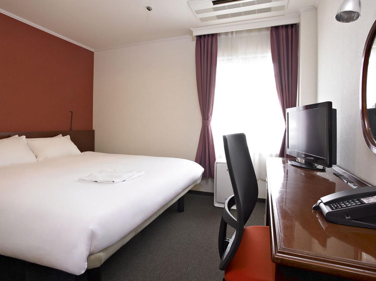 Отель The B Kyoto Sanjo Экстерьер фото