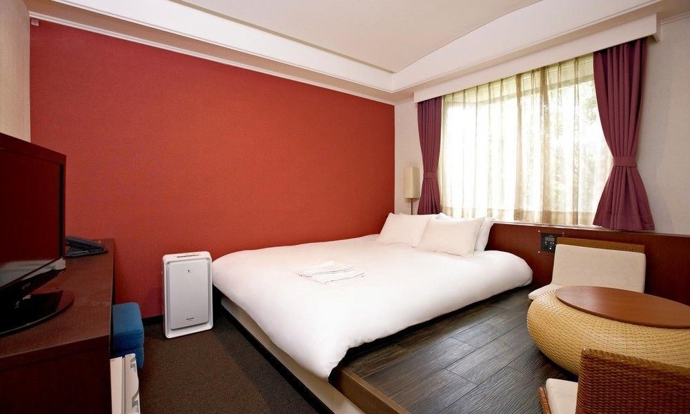 Отель The B Kyoto Sanjo Экстерьер фото