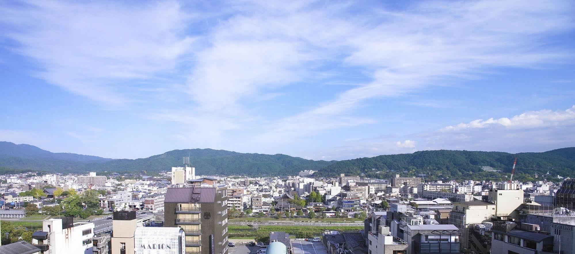Отель The B Kyoto Sanjo Экстерьер фото