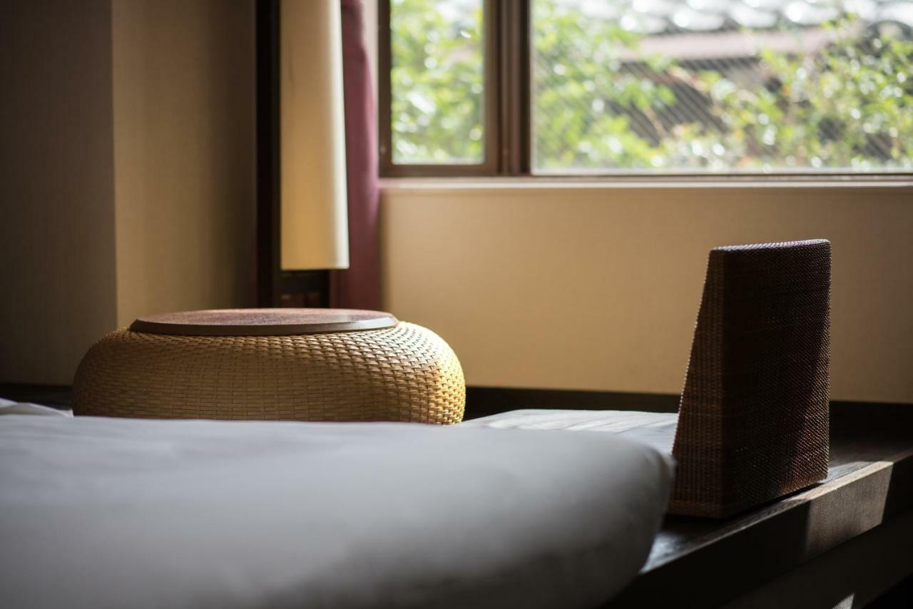 Отель The B Kyoto Sanjo Экстерьер фото